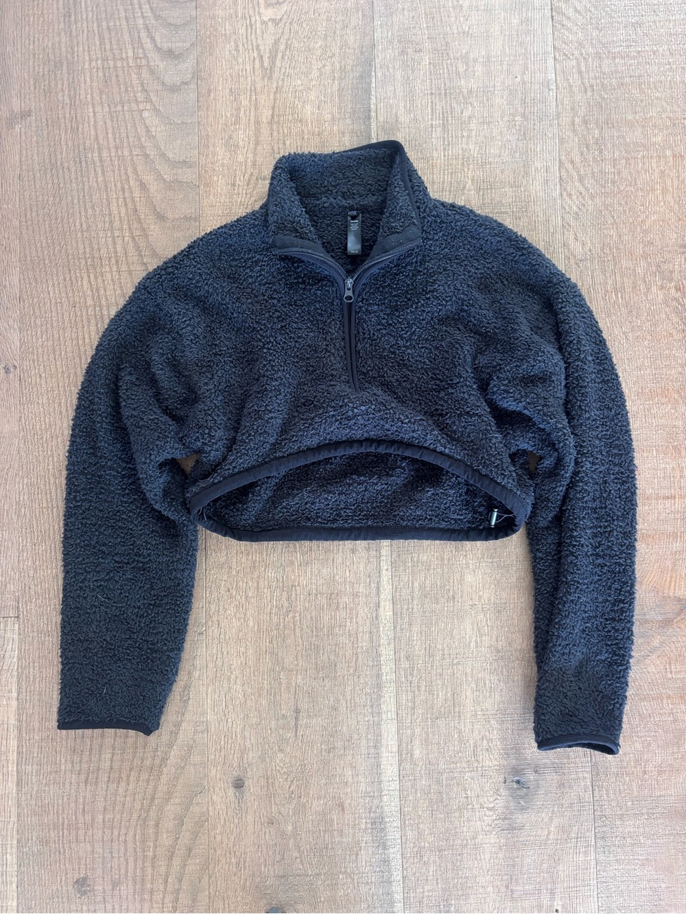 skims black fuzzy crop cropped pullover half zip